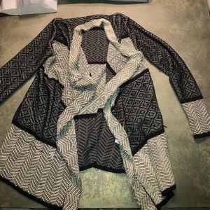 Lucky brand- cardigan